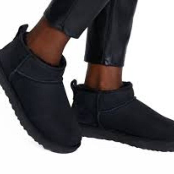 UGG Classic Mini Ultra Black Suede Ankle Boots Slip-On Women Size  7